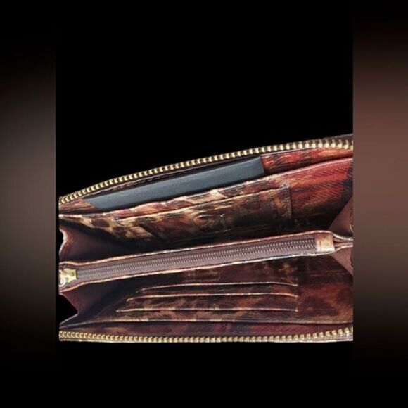 Outstanding BRAHMIN Corie wallet/wristlet Tartan Animal Melbourne excellent cond - Picture 9 of 13